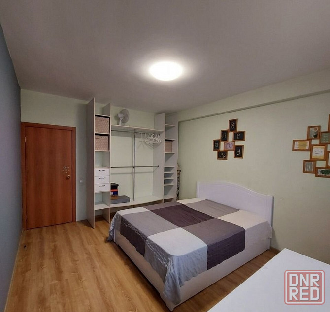 Сдаётся двухкомнатная квартира 48 м² на 6-м этаже в Ворошиловском районе Донецка. Донецк - изображение 1