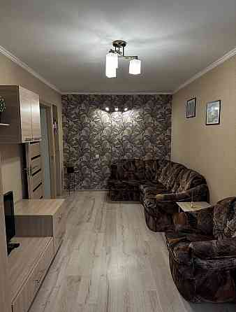 Срочно сдается двухкомнатная квартира! Калининский р-н. Донецк