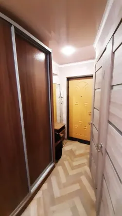 Продам отличную 2-ком квартиру. Донецк. Ремонт. Остается все. Донецк