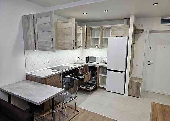 Идеальная студия в Куйбышевском районе, пл. Бакинских Комиссаров Донецк