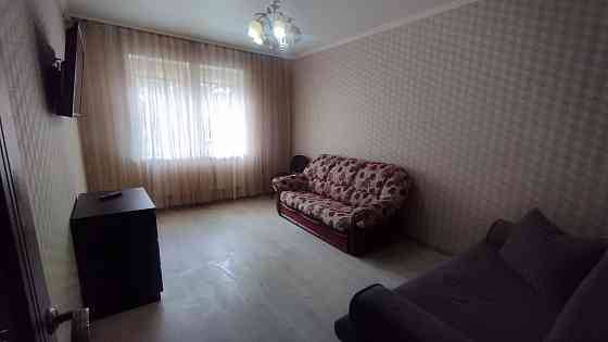 Сдаётся на длительный срок однокомнатная просторная и солнечная квартира в Пролетарском районе Донецк