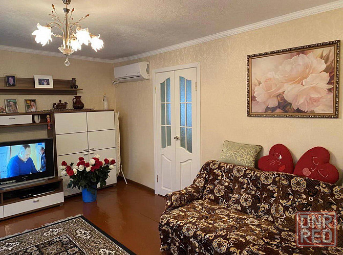 Продается 3-комнатный дом в Ленинском районе Донецк - изображение 3