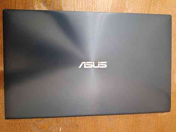 Asus ZenBook UX533F (i5-8265U, 16Gb DDR4, GTX 1050, SSD 512Gb) Макеевка