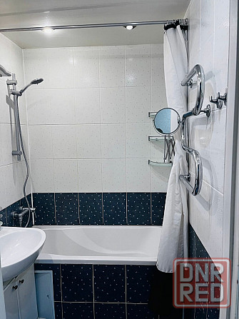 Сдаю двухкомнатную квартиру в Ворошиловском районе, Бульвар Шевченко ориентир Крытый рынок. Донецк - изображение 5