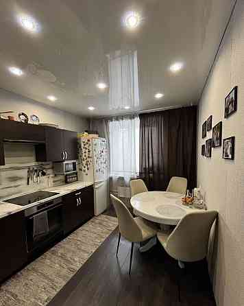 [Ворошиловский район/ Роза-Люксембург ул.] Донецк