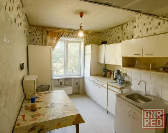 Продам 3к.кв. Кировский р-н. мкр. Текстильщик. Ориентир кафе "Баку". ул.Островского. Донецк - изображение 1