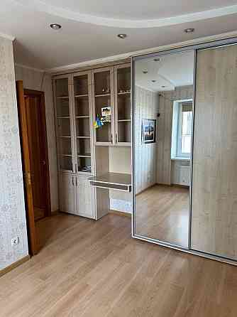 Предлагается в аренду однокомнатная квартира повышенной площади, расположенная в Калининском районе. Донецк