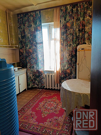 Продам 1 комнату в 2х-комнатной квартире. Рынок Объединенный. Донецк - изображение 2