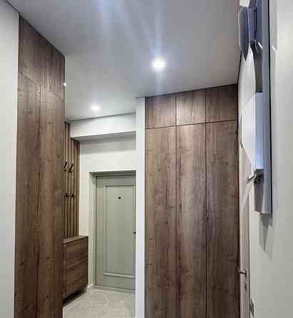 Сдается двухкомнатная квартира в Ворошиловском районе Донецка с шикарным ремонтом! Донецк