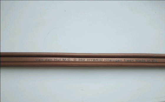 Van den hul d-352 Макеевка