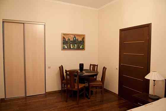 Сдаётся двухкомнатная квартира в микрорайоне Мирный Донецк