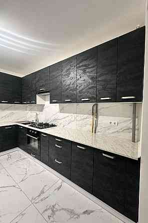 Мариуполь центр проспект Строителей 2-х ком кв Хозяйка Мариуполь