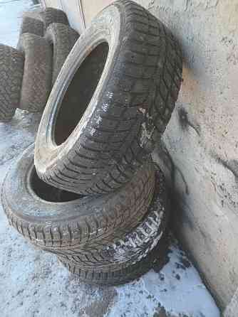 Продаю комплект зимней резины 235 60 16 Донецк