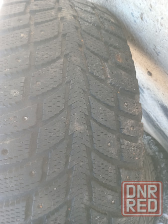 Продаю комплект зимней резины 235 60 16 Донецк - изображение 2