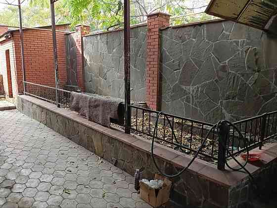 Продам шикарный 2-х этажный дом в Ленинском р-н ориентир рембыттехника Донецк