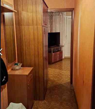 Продам трехкомнатную по Добровольского Донецк