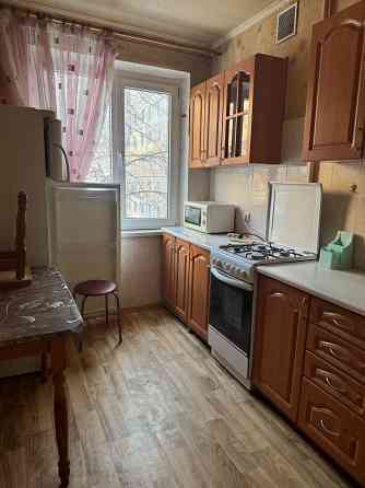 Аренда квартиры с раздельными комнатами 20000 и коммунальные платежи Донецк