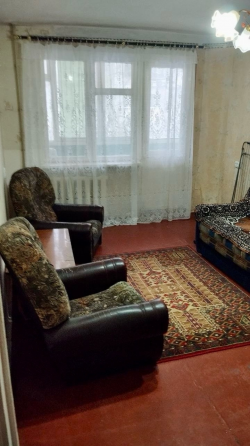 Сдам 2к кв кв-л Гвардейски Макеевка