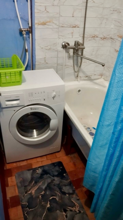 Сдам 2к кв кв-л Гвардейски Макеевка