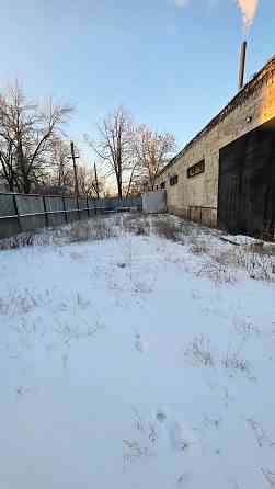 Капитальное строение +большая закрытая территория, ориентир п.Красная Звезда Макеевка