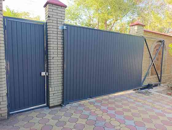 Ворота откатные жалюзи, роллетного типа.Ворота под ключ Донецк Макеевка Донецк