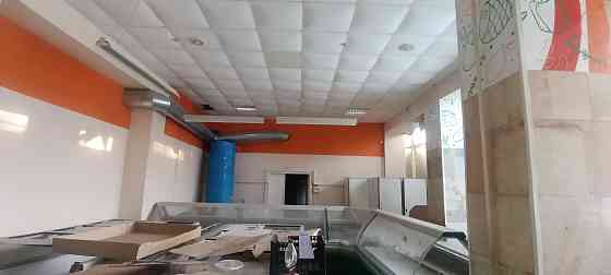 Сдам торговую площадь 130 м². Отдельный вход. Парковка. Первая линия, ул. Артёма. Центр. Донецк