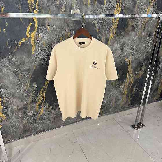 Мужская футболка от бренда LORO PIANА Донецк