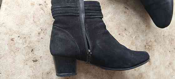 Полусапожки 38 размер. Натуральная замша. Донецк
