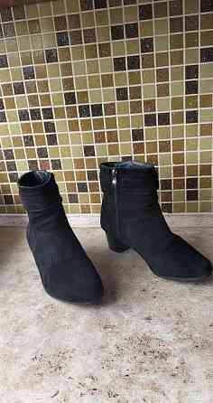 Полусапожки 38 размер. Натуральная замша. Донецк