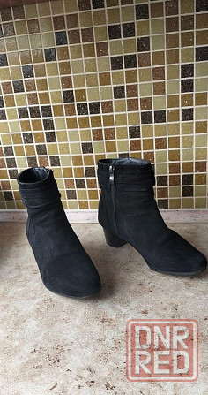 Полусапожки 38 размер. Натуральная замша. Донецк - изображение 1