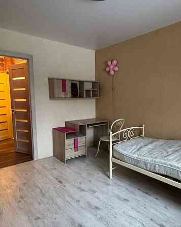 Сдается 2-комнатная квартира в Пролетарском районе. Донецк