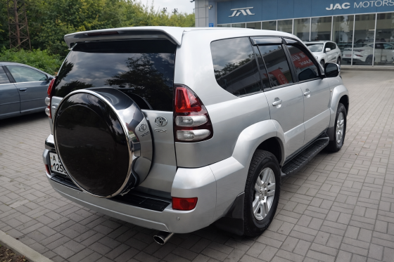 Toyota Land Cruiser Prado 120 Макеевка
