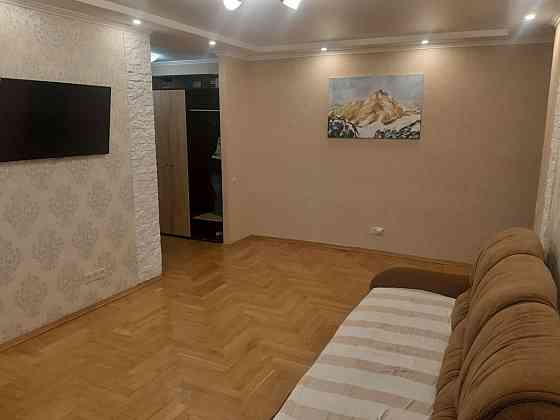 Сдается 2-х комнатная квартира-студия в Ленинском районе ориентир ОЦКб Донецк