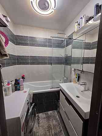 Продам 3-х комн квартиру в Центре города Луганск Луганск