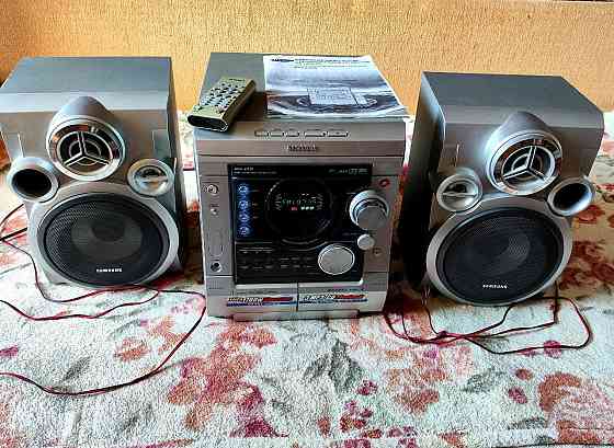 Музыкальный центр Samsung MAX-ZJ550 Макеевка