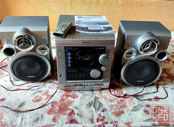 Музыкальный центр Samsung MAX-ZJ550 Макеевка - изображение 1