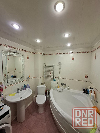 Продам 3х ком. квартиру 8/9, 59 м2. Ленинский проспект 25. Цирк. Донецк - изображение 9