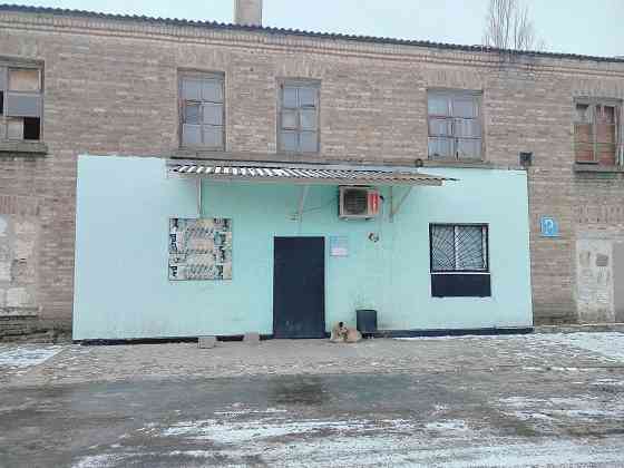 Продам встроенное нежилое помещение Енакиево