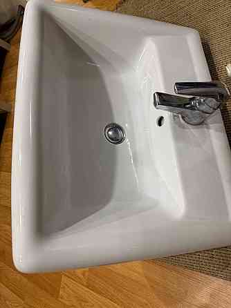 раковина тюльпан с краном Донецк