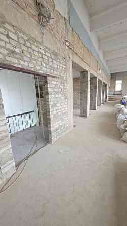 Офисное здание в Калининском районе Донецк