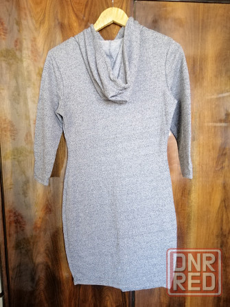 Продам платье серое р. 44 Донецк - изображение 3