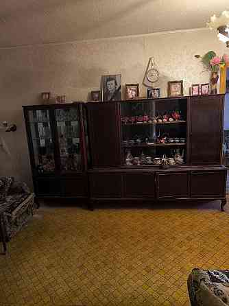 1 этаж свобода. 3 комнаты, 2 лоджии, школа за окном Донецк