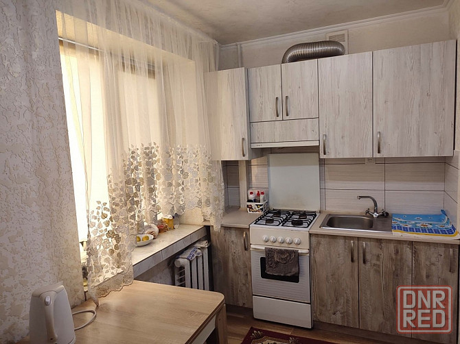 Сдам 1-комнатную квартиру в Ворошиловском районе Донецк - изображение 2