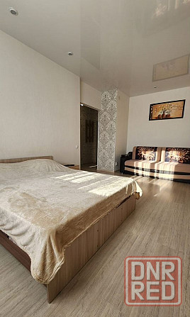 Сдаю однокомнатную квартиру Калининский район Донецк - изображение 1