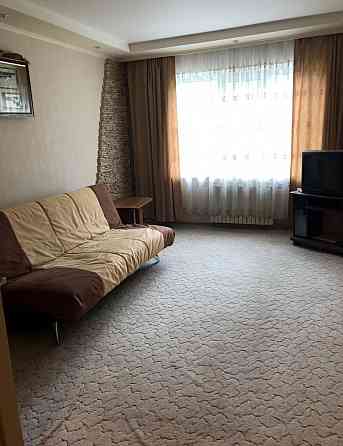 Сдам отличную 2-комнатную квартиру 65 м2 Ленинский р-н, ОЦКб Донецк