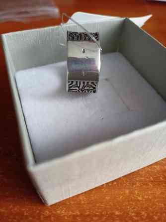 Серебряное кольцо с натуральным агатом 925 пробы. Донецк