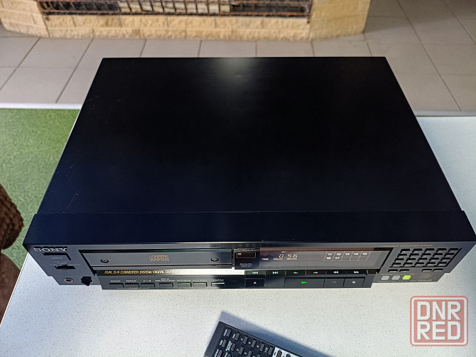 Проигрыватель CD SONY CDP -333ESD Донецк - изображение 3