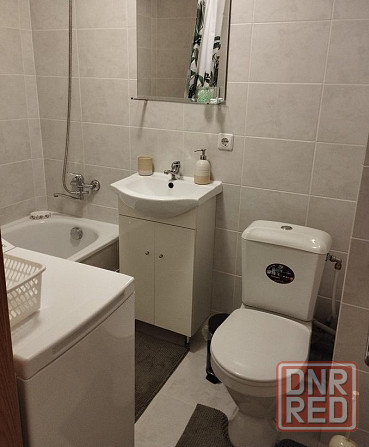 Сдается однокомнатная квартира в Буденовском районе, мкр. Донской Донецк - изображение 4