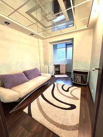 2-ка в центре ул Щорса Донецк