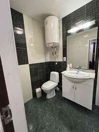 2-ка в центре ул Щорса Донецк